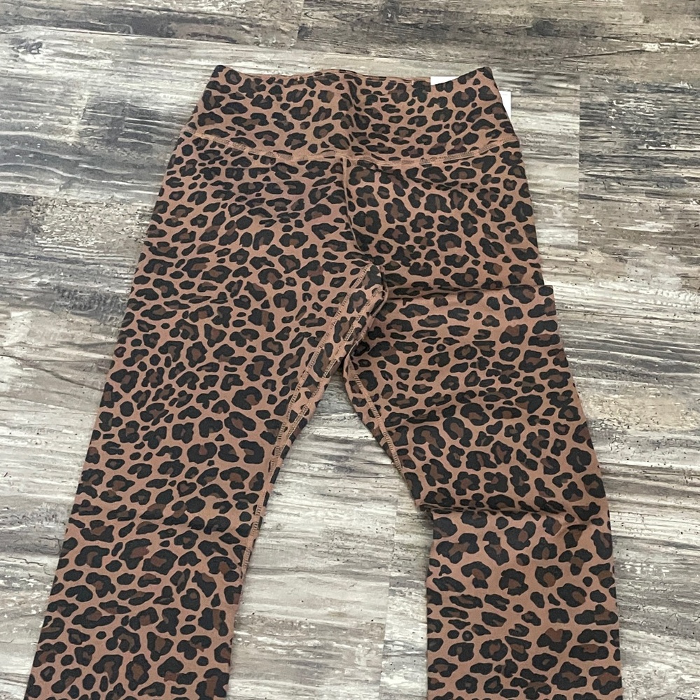 NWT Nike Brown Leopard Print Leggings